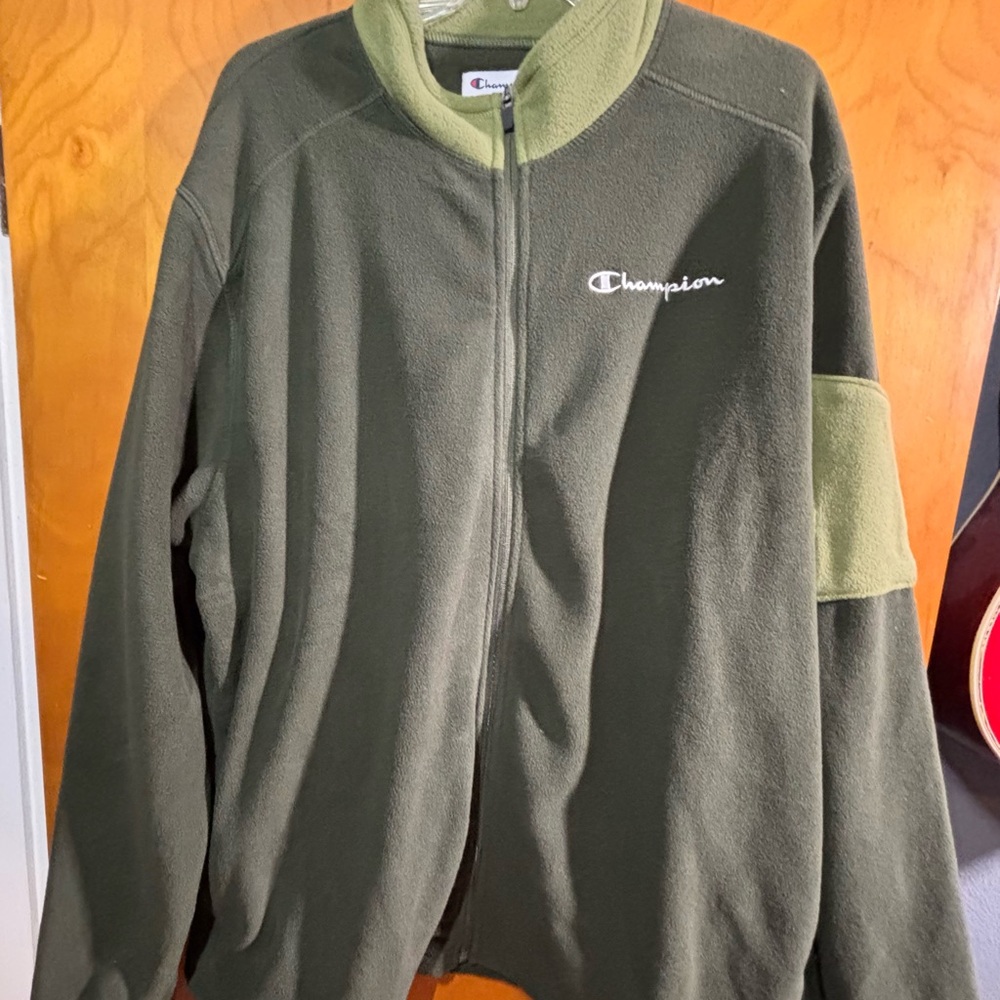 Champion Olive Green Fleece Jacket, size XXL